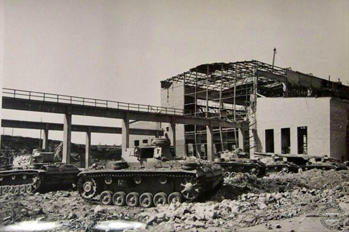 “Finished German tanks [Panzer III