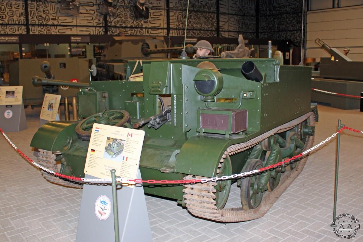 Universal carrier