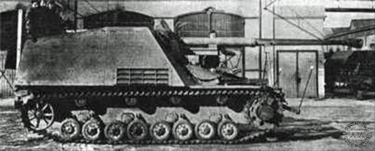 Nashorn apparently undergoing testing, presumably at the Teplitz factory, photo found on various websites