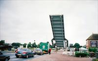 Current bridge in operation