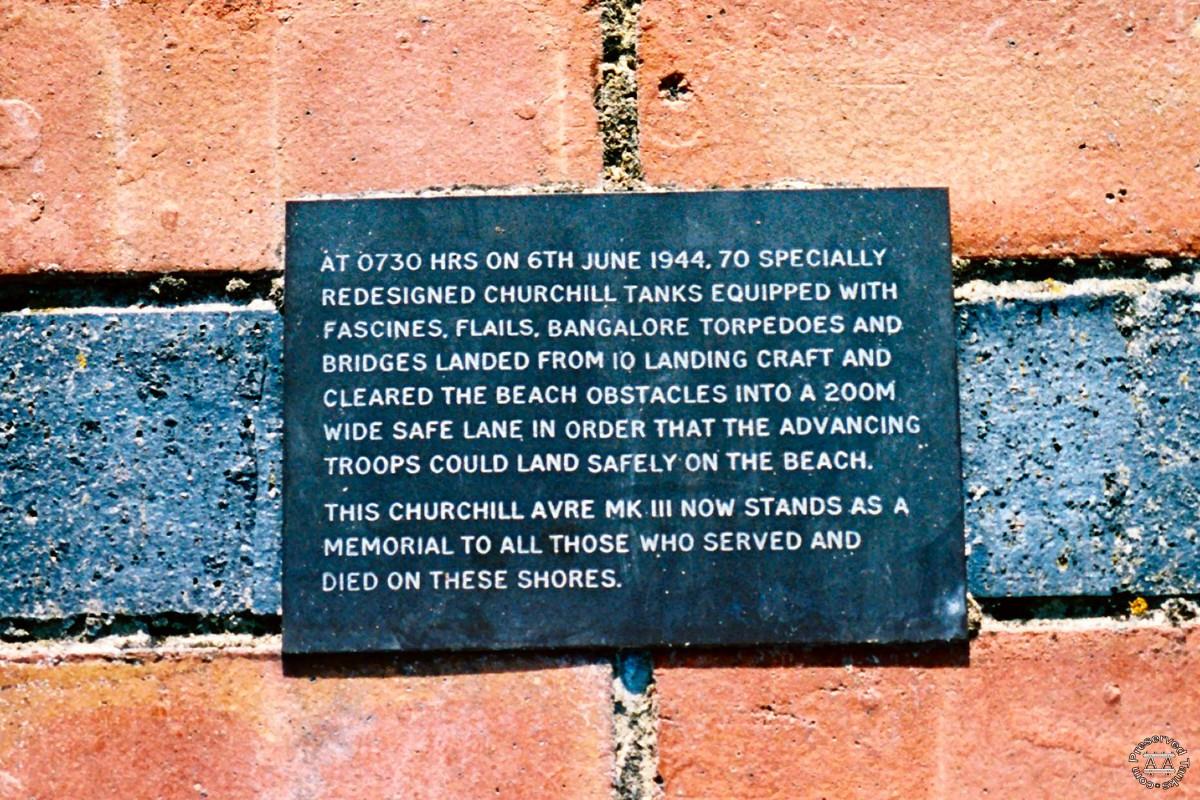 Plaque 1