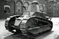 “Tank in front of the Arts and Industries Building”, an M1917, photo from Smithsonian archive