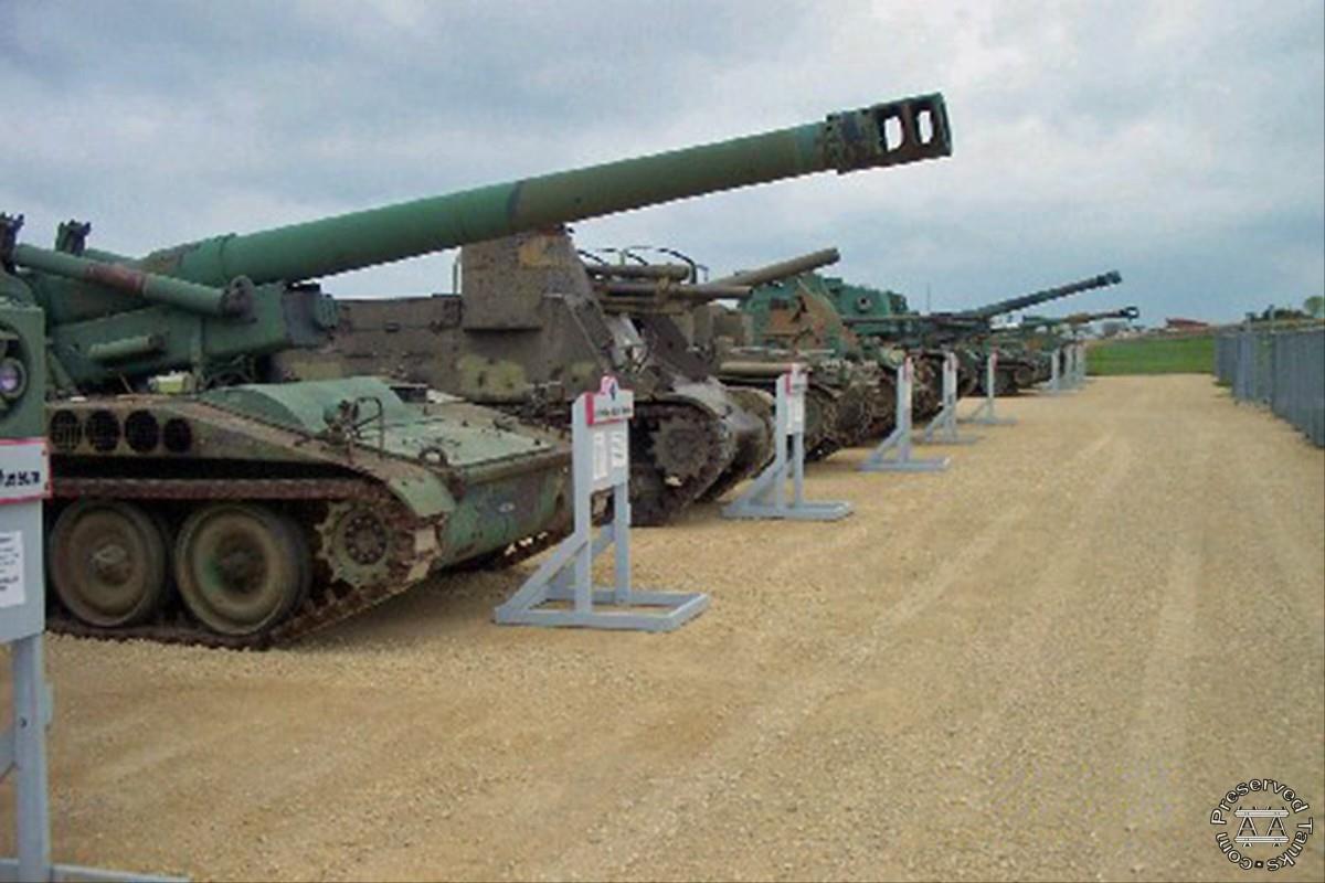“Row of self-propelled guns at the Museum”